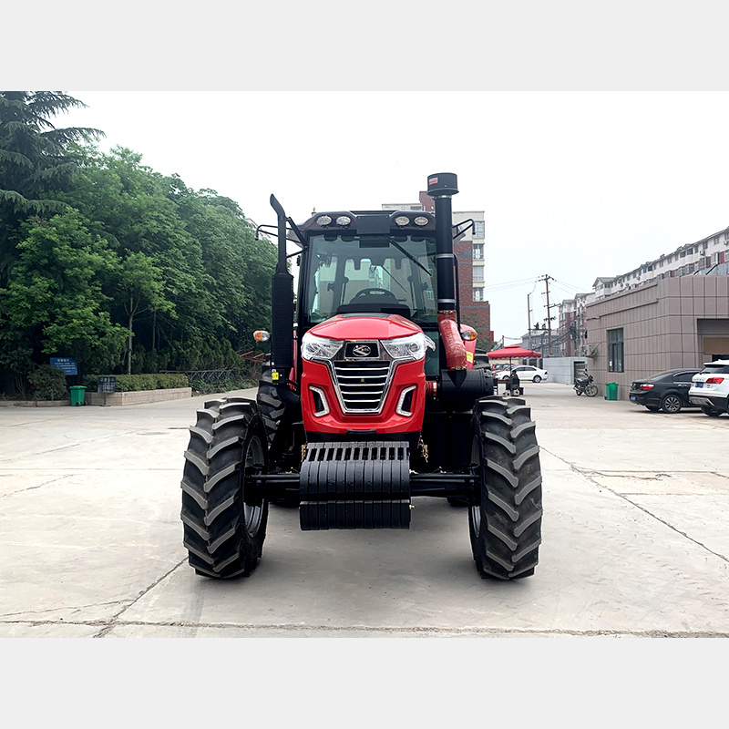 LYX2004 200HP Four-Wheel Drive Tractor with Hydraulic Output